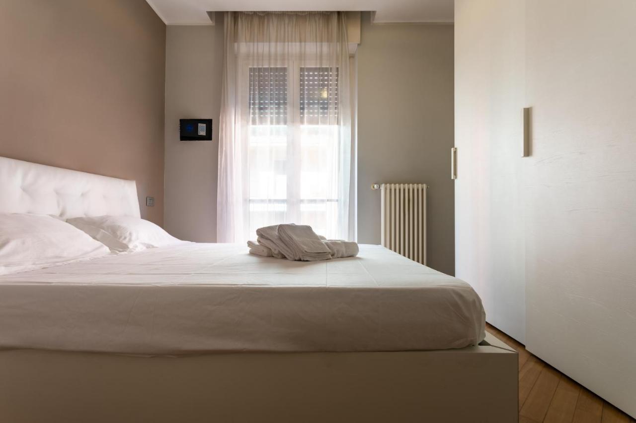 Porta Nuova Central Studio Верона Екстер'єр фото