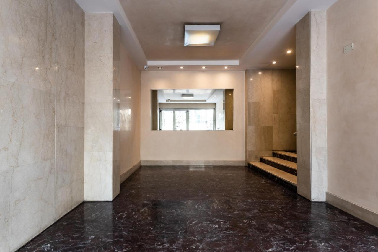 Porta Nuova Central Studio Верона Екстер'єр фото